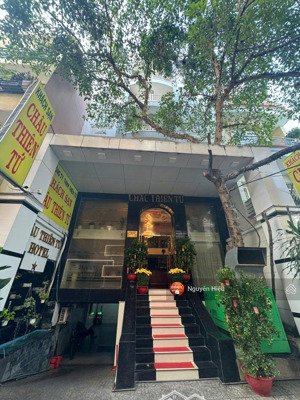 rẻ nhất tân bình! tòa nhà đường nguyễn thái bình - dt 8x20m, hầm + 7 tầng - hđt: 150tr - giá 32 tỷ