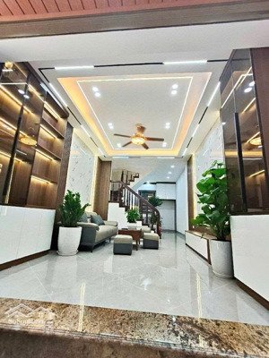 kim ngưu, lạc trung, hai bà trưng