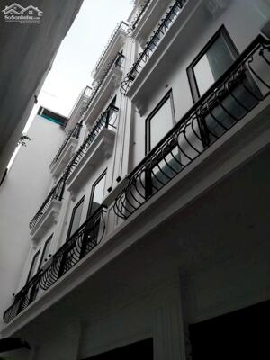 Bán nhà số 11 ngõ 50 Võng Thị thông sang 460 phố Thụy Khuê,Tây Hồ,Hà Nội 54 m2 x 5 t đẹp giá 9,9 tỷ