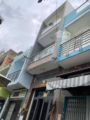 80m2, nhà 4 tầng, hẻm 7m thông, gần bx chợ lớn, quận 6