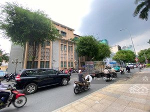 building góc 3 mặt tiền - hơn 5,000m2 sàn sử dụng số 126 hai bà trưng, quận 1!