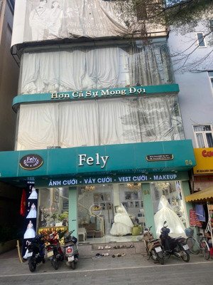 cho thuê mặt bằng kinh doanh phố nguyễn thị định - cầu giấy: dt 60m x 5 tầng, mt 5m mọi mô hình