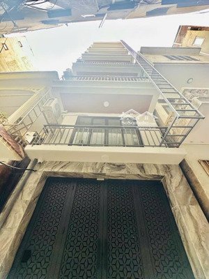 chính chủ cần bán nhà ngọc hà - diện tích 80m2 - 8 tầng - giá 25 tỷ - full nội thất - lh 