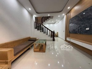 #005 rẻ nhất phân khúc, 38m, chỉ nhỉnh 6tỷ3 nhà 5 tầng, mới koong, 20m ra đường ô tô, đường thông