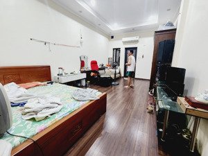 phú diễn dân xây gần ô tô 71m giá hơn 16 tỷ