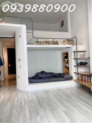 1 căn ra MT Huỳnh Văn Bánh - 116m2 - 17,4Tỷ TL.