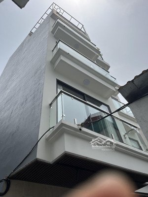 bán nhà thanh am, thượng thanh, long biên: 38m, 5 tầng, giá 5,3 tỷ: lô góc, 10m ra ô tô, nhà mới