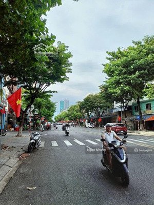 cực sốc giảm 1 tỷ bán nhanh nhà 2 tầng mặt tiền lê đình lý sát nguyễn văn linh giá chỉ nhỉnh 7 tỷ