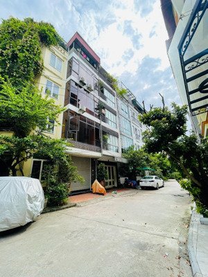 tây hồ nhà phân lô vỉa hè ô tô tránh kinh doanh văn phòng, 52m2, 5 tầng, mặt tiền 4.5m, giá 16.8 tỷ