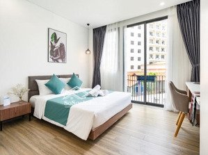 cho thuê căn hộ ban công lớn full nội thất ngay nguyễn trãi quận 1, gần vòng xoay cống quỳnh