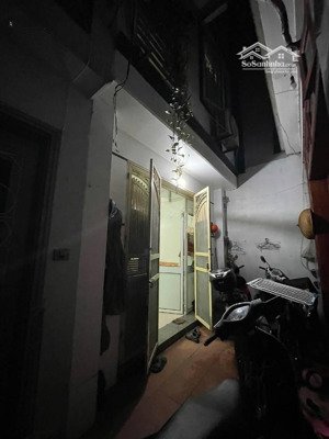 bán nhà ngọc thụy bồ đề dân xây ngõ nông đỗ cổng 3mặt thoáng trung tâm ngọc t