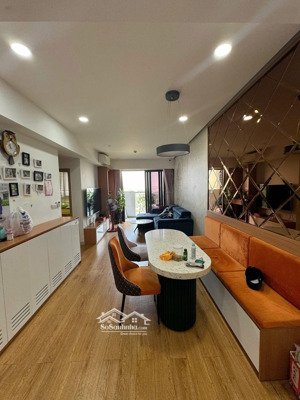 cho thuê căn hộ 84m2 full nt xịn xò giá tốt chỉ 16tr / tháng