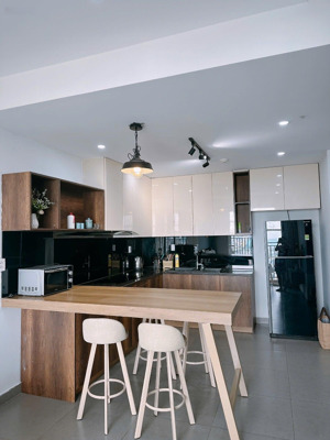 cần cho thuê căn hộ botanica premier q.tb. dt: 41m2, officetel, 1wc. giá 11tr/th. lh: 