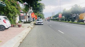 317m2, ngang đẹp 13m, phân lô sướng, trung tâm liên chiểu, mặt tiền nguyễn lương bằng chỉ 18.8 tỷ.