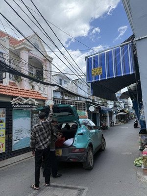 nhà 3 tầng btct - hẻm xe hơi - ngay chợ lý phục man phường bình thuận q7 - giá chỉ nhỉnh 6 tỷ