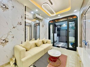 gấp!bán nhà phân lô oto tránh cầu diễn,sát ga tàu điện,ngõ thông,thang máy,36m2x6t,mt=4m,7.3ty