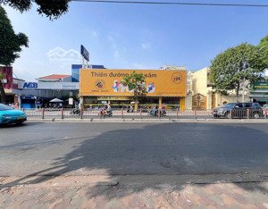 bán nhà góc 3 mặt tiền ung văn khiêm - dt: 55 x 50m - ctxd: 3 hầm + 30 lầu - giá bán: 450 tỷ tl