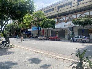 bán nhà riêng phố huế, hai bà trưng 35m2, 5 tầng, giá 10.5 tỷ. ô tô đỗ cửa.