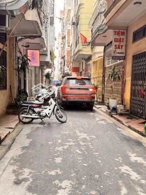 nhà phân lô, ô tô, trần quốc hoàn, cầu giấy, 45m2m, 5 tầng, thang máy, mt 4m, giá 17.5 tỷ