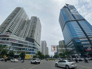 tòa building 9 tầng - vỉa hè 8m. đối diện các trường đh. mặt phố cầu giấy. gần 70m2 - giảm 7 tỷ