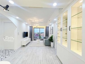 bán nhanh căn 2pn view sông masteri thảo điền full nội thất cao - lh 