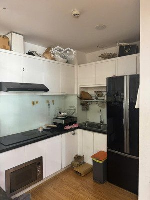 bán cc medoly 869 âu cơ căn góc dt 70m2 2pn 2vs