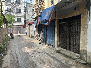 bán 30m2 đất cầu noi, ô tô dừng đỗ cửa, giá nhô 5tỷ