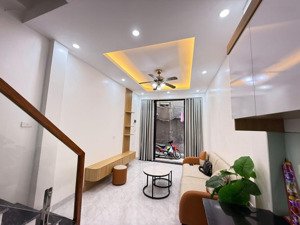 chính chủ bán nhà văn chương 25m2x5t - 20m ra ngõ ô tô - nhà đẹp, chắc chắn, full nội thất - 5,2tỷ