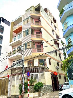 bán gấp trong tháng! chdv 2mt hẻm xe hơi 193/9 điện biên phủ. 7 tầng, 9 phòng, 16 tỷ- 