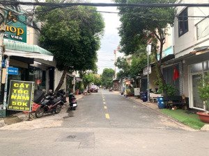 bán nhà cấp 4 mặt tiền kinh doanh nhánh đường 109 phước long b