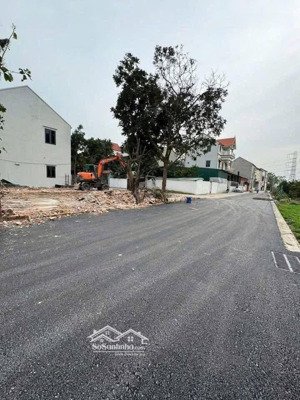 bán lô đất giáp vinhomes ocp2 chỉ nhỉnh 2tỷ đường ôtô thông