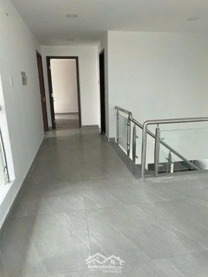 quá hottt cho thuê duplex bảy hiền tower, dt: 188m2 gồm 4pn, 4wc, giá chỉ 17tr nhận nhà liền