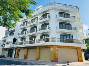 cho thuê nhà 4 tầng góc 2 mặt tiền hà quang 2