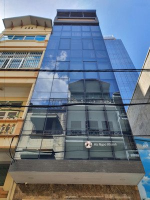 mặt tiền quyền lực 6,5m hoàng quốc việt - 19,5 tỷ - 8 tầng ốp kính - thang máy - kinh doanh đỉnh!