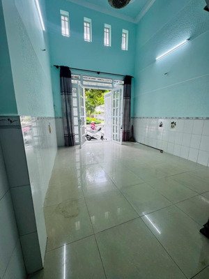 cho thuê nhà khu bình phú 2, phường 10, quận 6. giá 15 triệu