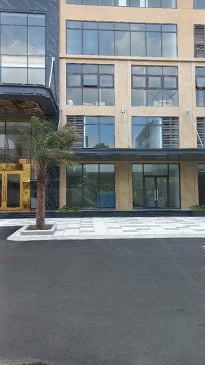 chính chủ bán căn shophouse kinh doanh vung tau centre point diện tích 211m2, 1 trệt 2 lầu
