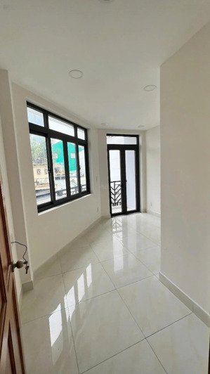 siêu đẹp! hxh góc 2 mặt tiền quận 1, diện tích 76m2 vuông đẹp có hđt 50tr/tháng giá chỉ 23 tỷ tl