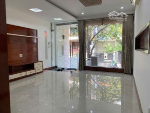 cho thuê nhà nguyên căn quận 7