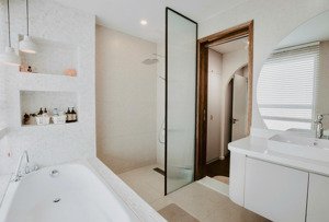 cần cho thuê cc hoa sen dt65m2 2pn 2wc full nt giá 11tr/th lh hân