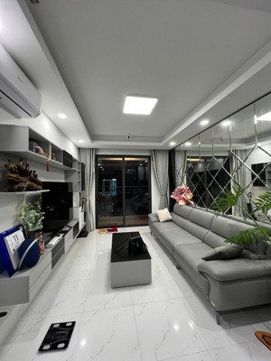 siêu ngộp! chỉ 2.3 tỷ sở hữu ngay căn hộ 3 phòng ngủ đẹp tại căn hộ cao cấp opal skyline dt 85m