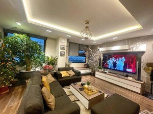 chính chủ bán cc eco city việt hưng, 9,7 tỷ, 146m2, 4pn + 3wc, uy tín, hot!