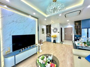 chính chủ bán căn 60m2 1pn+1 , 1wc cc 6th element - hồ tây tầng trung, full nội thất giá 5.9 tỷ