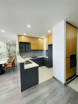 bán nhanh căn hộ 2pn 93m2 tại usilk city kđt văn khê