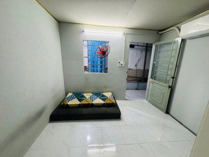 bán gấp nhà đường c13 nguyễn văn linh liền kề q7. 5x18m giá 3.5 tỷ phù hợp ở hoặc đầu tư sinh lời.