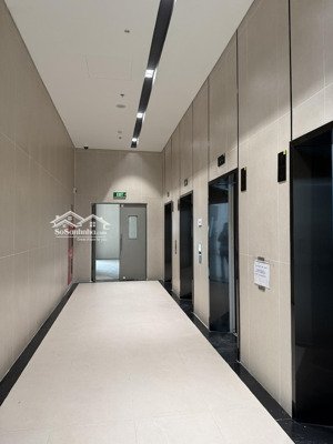 căn hộ citi alto vào ở ngay cho thuê giá 7tr/tháng. lh: 