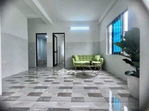 cho thuê phòng trọ 1n1k ngõ 86 cầu diễn có máy giặt chung ban công thoáng giá 5tr3/tháng,0332017470