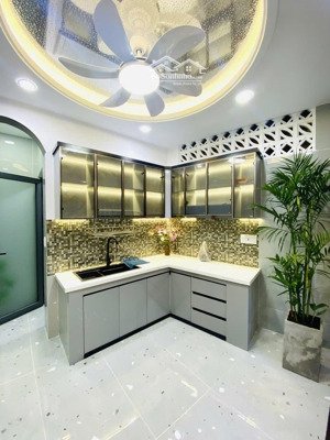 hậu giang 39m2 h3g ngang 7.3m 5.6tỷ