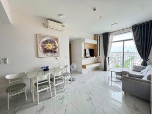 bán giùm căn hộ green river quận 8 2pn 2wc shr dt 68m2 giá 1 tỷ 660