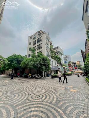 Phân lô 88 Láng Hạ - Chân toà Chung cư cao cấp - Kinh doanh đỉnh - Nhỉnh 20 tỷ.