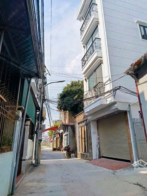 bán nr 4pn 3wc ở kim chung, hoài đức giá 4,5 tỷ, 35m2